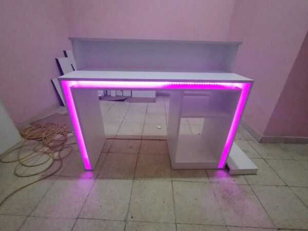 Escritorio Gamer Pro con Luces RGB