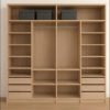 Closet Majestic
